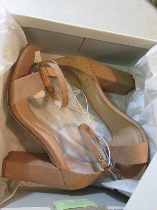 lot 176 image: A New Day Size 6 Ladies Heeled Shoe...