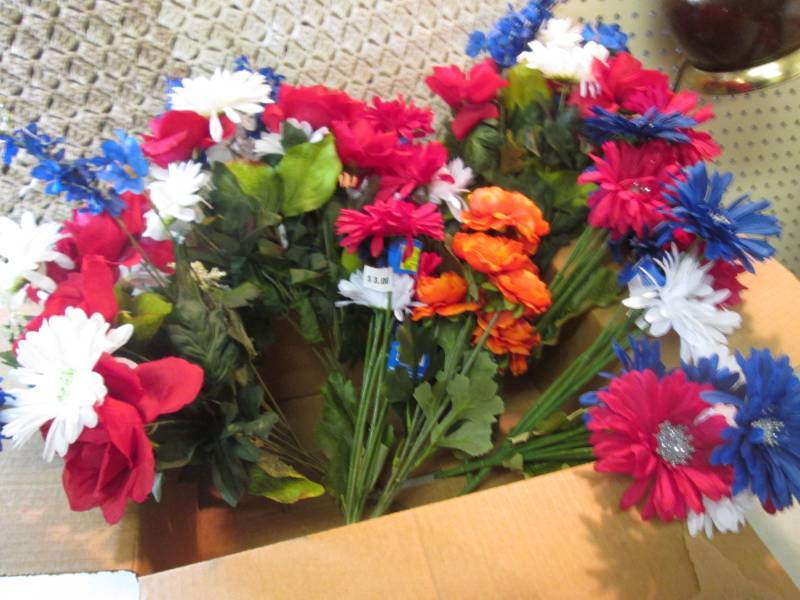 lot 227 image: Box Full of Fake Flower Arrangement...
