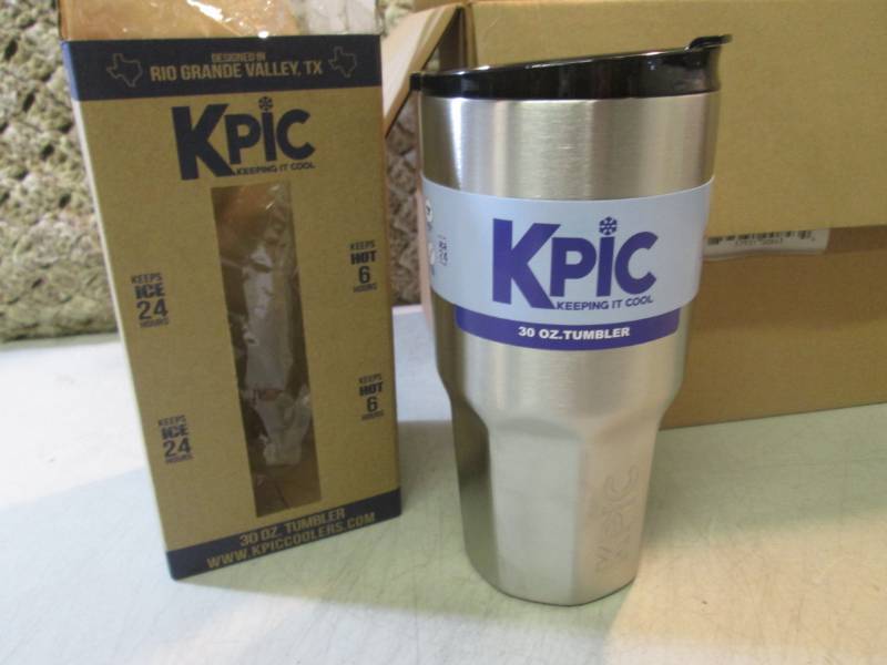 lot 242 image: Lot of 6 - 30 ounce K Pic Double Wa...