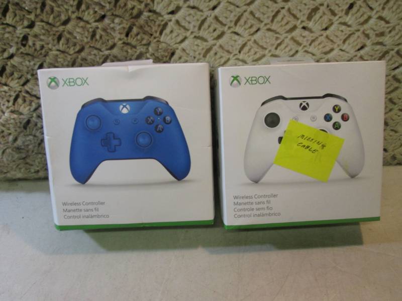 lot 247 image: Lot of 2 XBox Wireless Controllers ...
