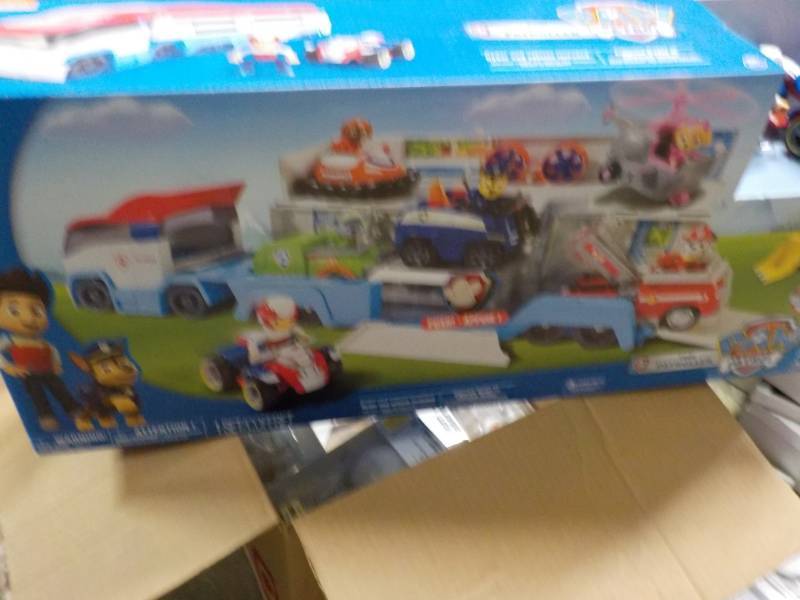 lot 4 image: Paw Patroller...