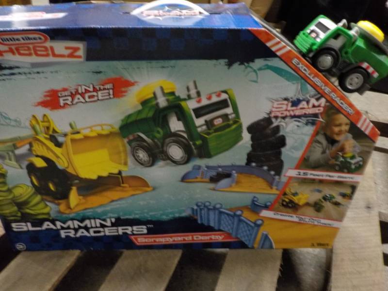 lot 5 image: Little Tikes Wheelz...