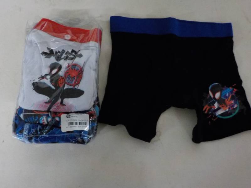 lot 47 image: New Marvel Boys Underwear- Size S- ...
