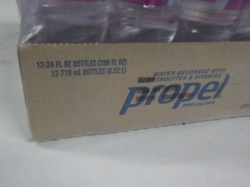 lot 106 image: Case of 12 Propell Berry...