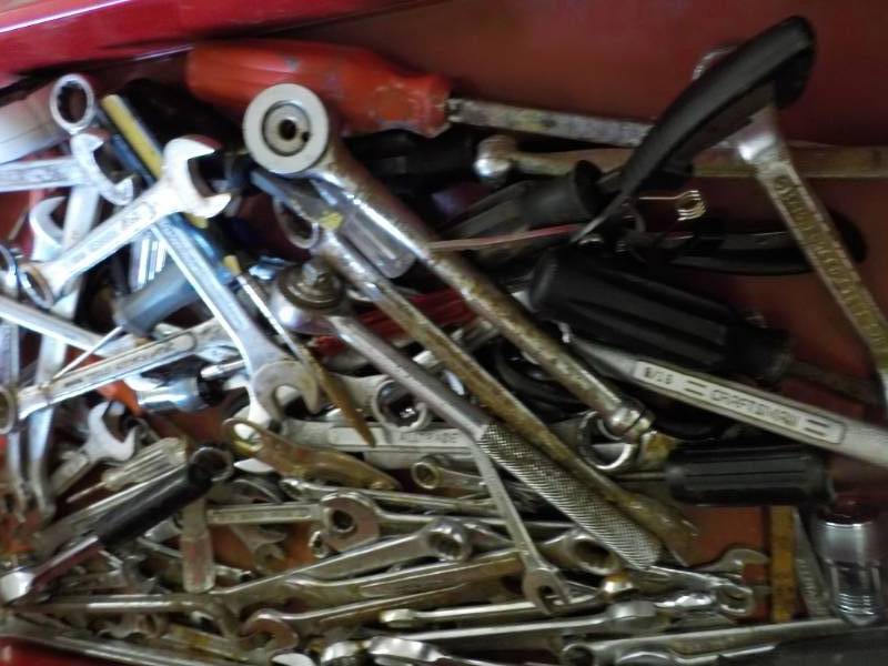 lot 187 image: Lot of Tools all pictured...
