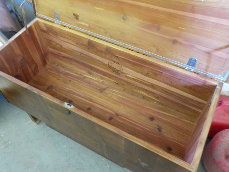 lot 208 image: Lane Cedar Chest 40 x 16 x 21 and A...