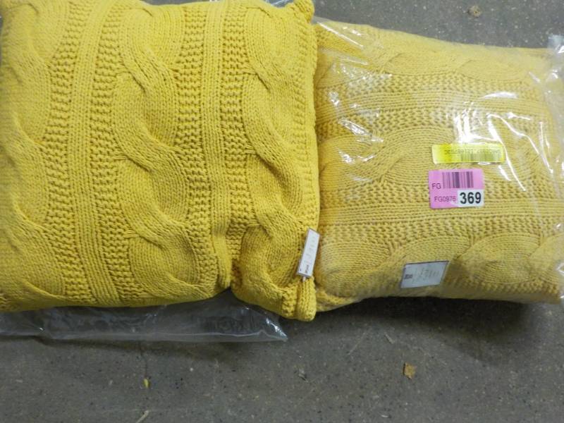 lot 221 image: Set of 2 McKenna Knitted Collection...