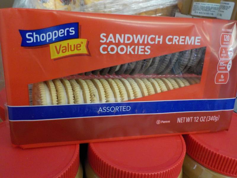 lot 289 image: Case of 20 - 12 oz Sandwich Crme ...