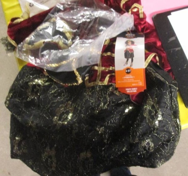 4-5t kids girls pirate costumer...