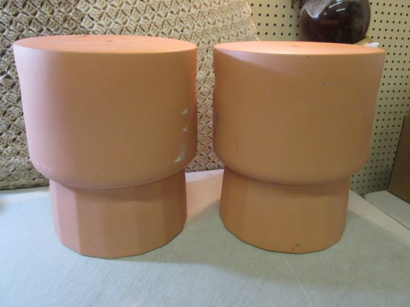 lot 2 image: Lot of 2 Large Clay Stands 15 12 ...