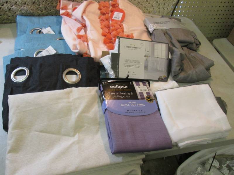 lot 46 image: Lot of Assorted Curtain Panels  D-3...