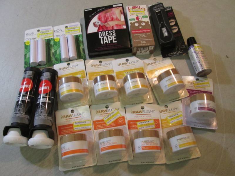 lot 54 image: Lot of Misc See Photos  F-0...