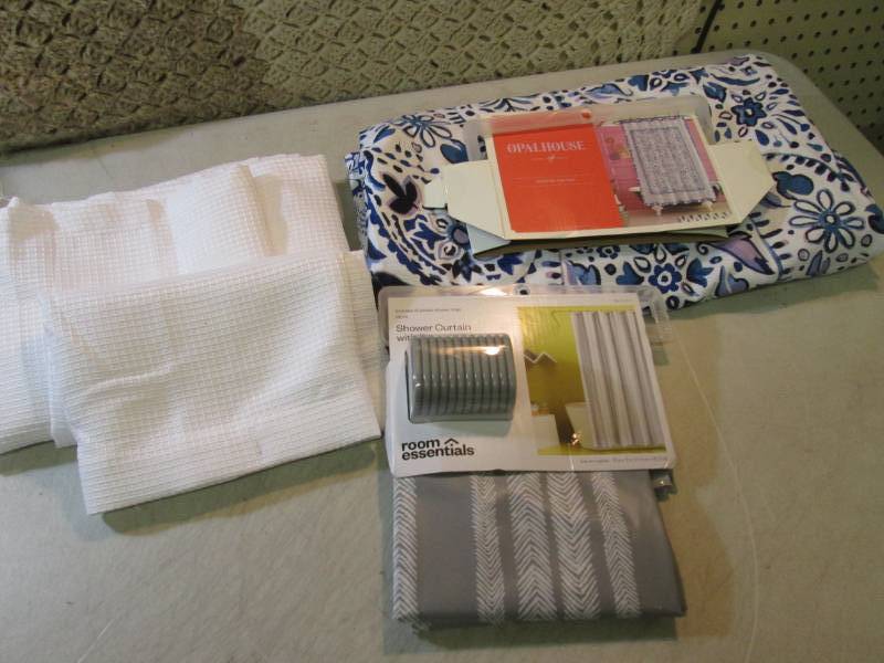 lot 69 image: 3 Shower Curtains  D-3...
