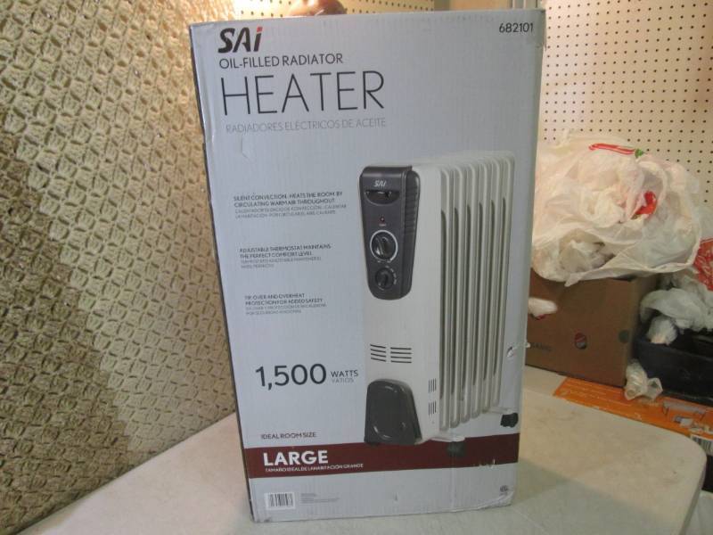 lot 132 image: SAI Oil Filled Radiator Heater Open...