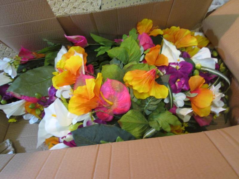 lot 161 image: Box Full of Fake Flowers  CS...