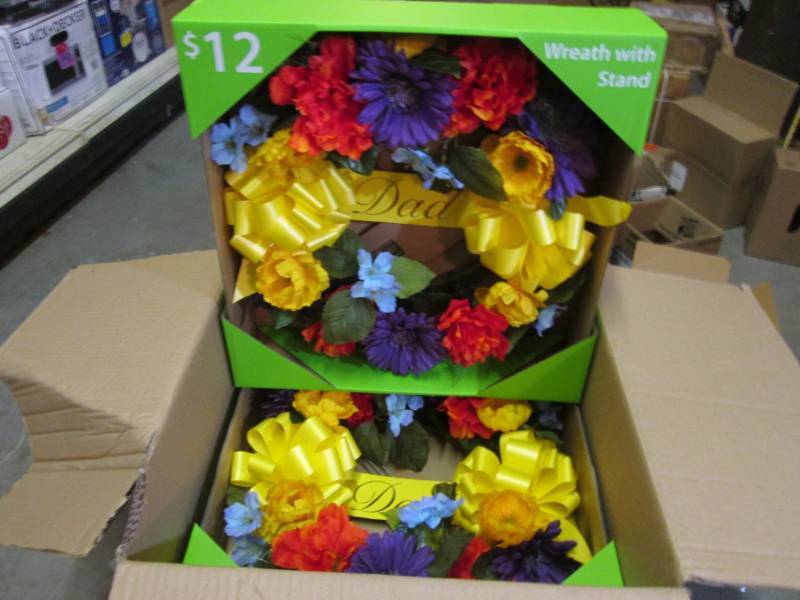 lot 172 image: Lot of 4 DAD Floral Wreaths with St...