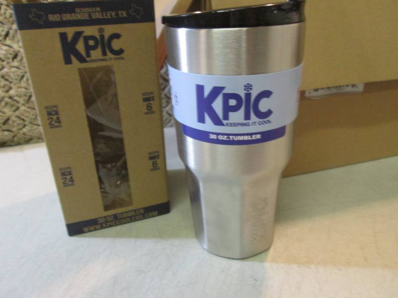 lot 192 image: Lot of 6 - 30 ounce K Pic Double Wa...