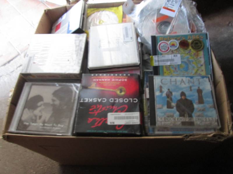 lot 196 image: Box Full of CDs  CLR...