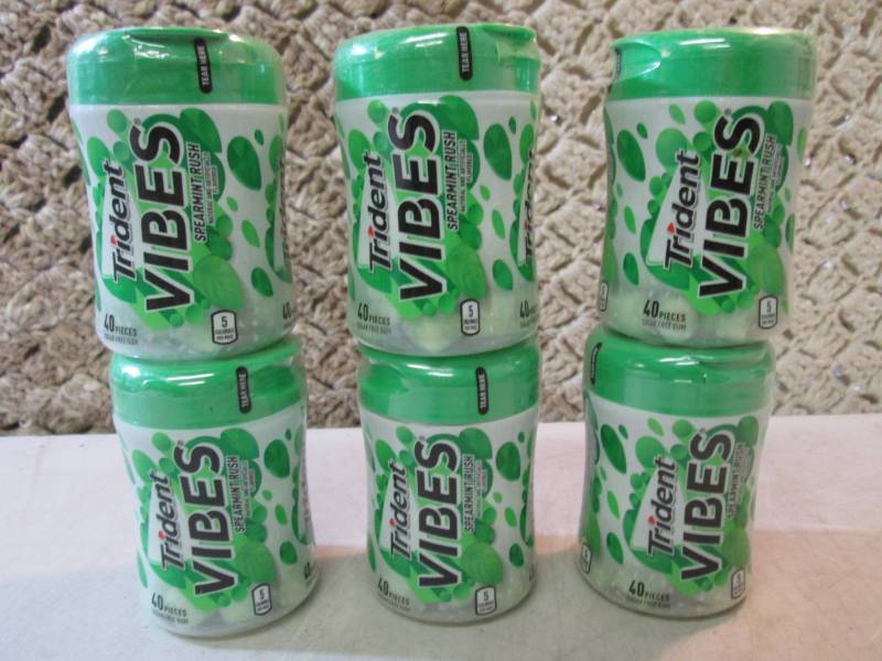 lot 238 image: 6 Containers of Trident Vibes Spear...