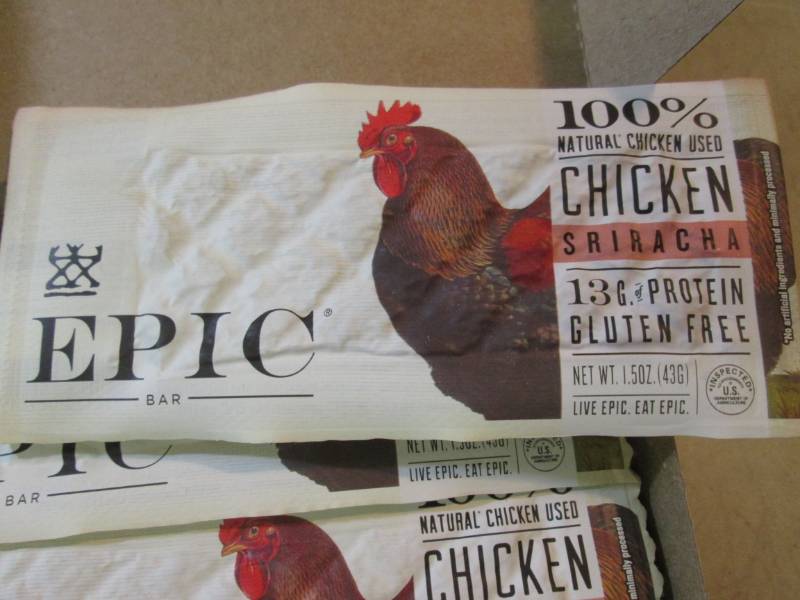 lot 255 image: Box of 12 Chicken Sriracha Bars Bes...