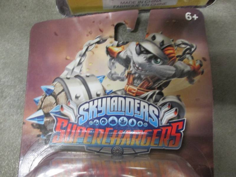 6 Skylanders Superchargers Characte...