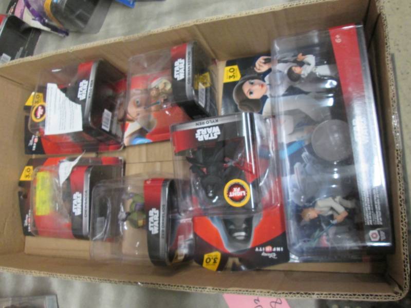 7 Assorted Star Wars Disney Infinit...