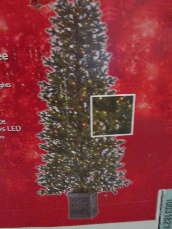 Home Accents Holiday 6.5 ft Elegant...