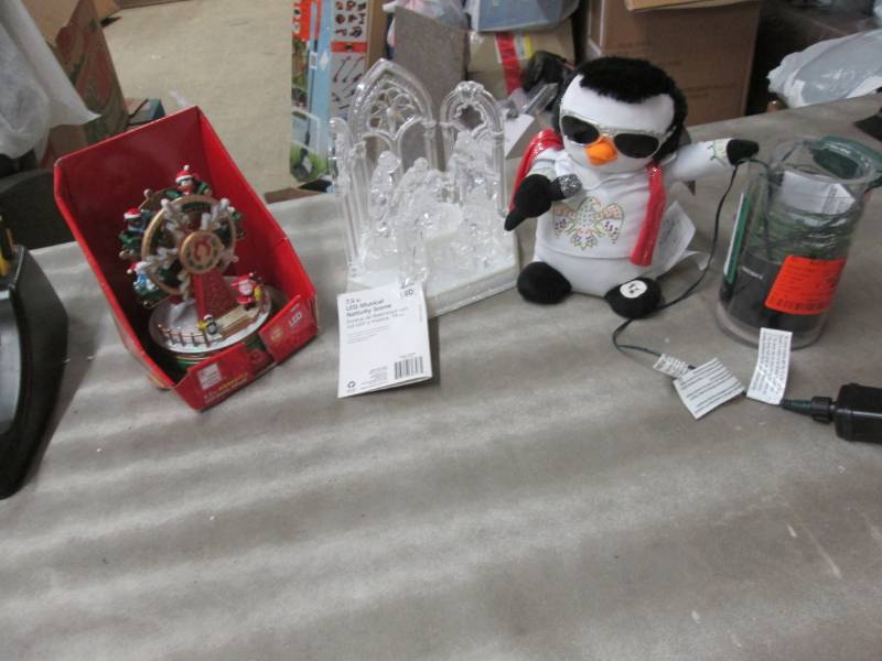 Mini Lights- tested, Elvis animated...