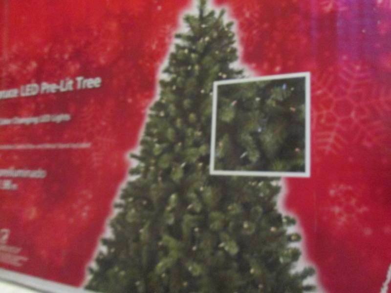 Home Accents Holiday 6.5 ft Wesley ...