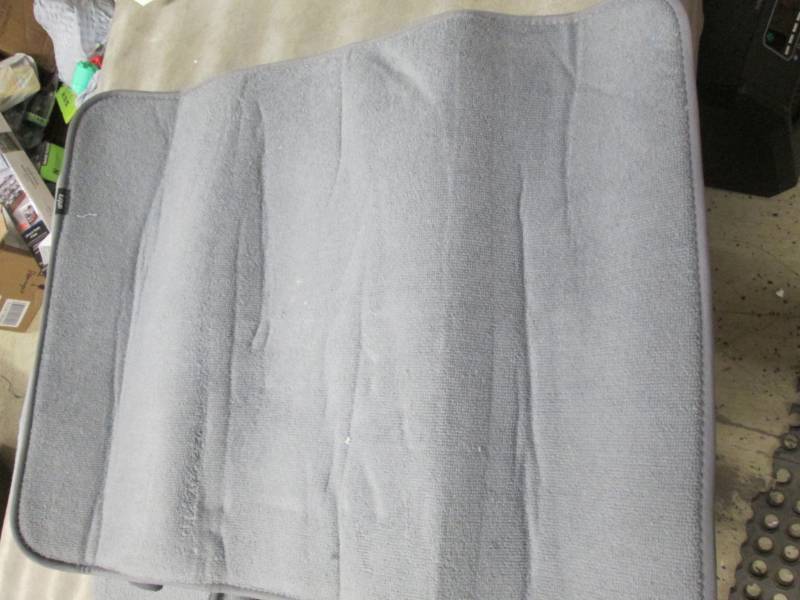 4 Umbra Drying Mats...