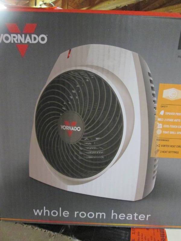 lot 45 image: Vornado Whole Room Heater (Tip Over...
