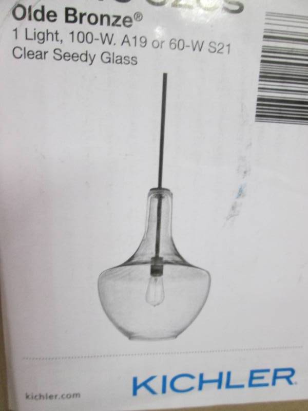 lot 148 image: 1 Light Single Teardrop Pendant Sha...
