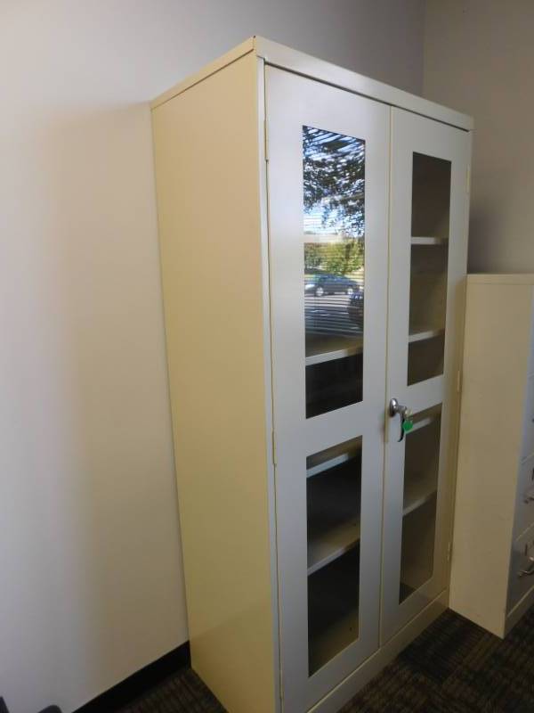 lot 31 image: Locking Storage Cabinet with Key - 36(w) x 72(h) x 18(d)