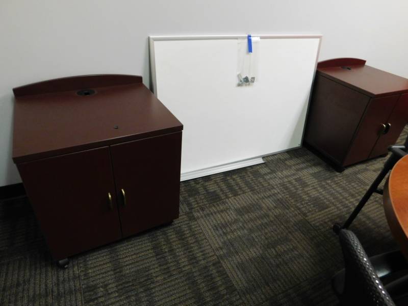 lot 35 image: Misc. Lot of Office Furniture