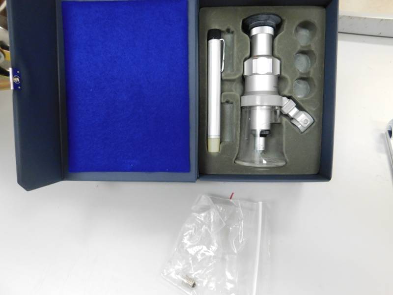 lot 57 image: Peak Wide Stand Microscope