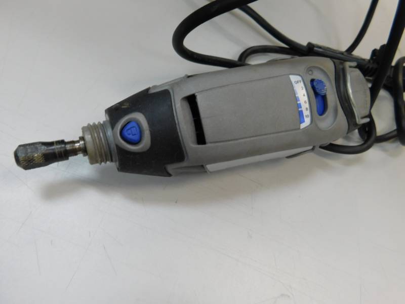 lot 65 image: Dremel & Double Blade Cutter