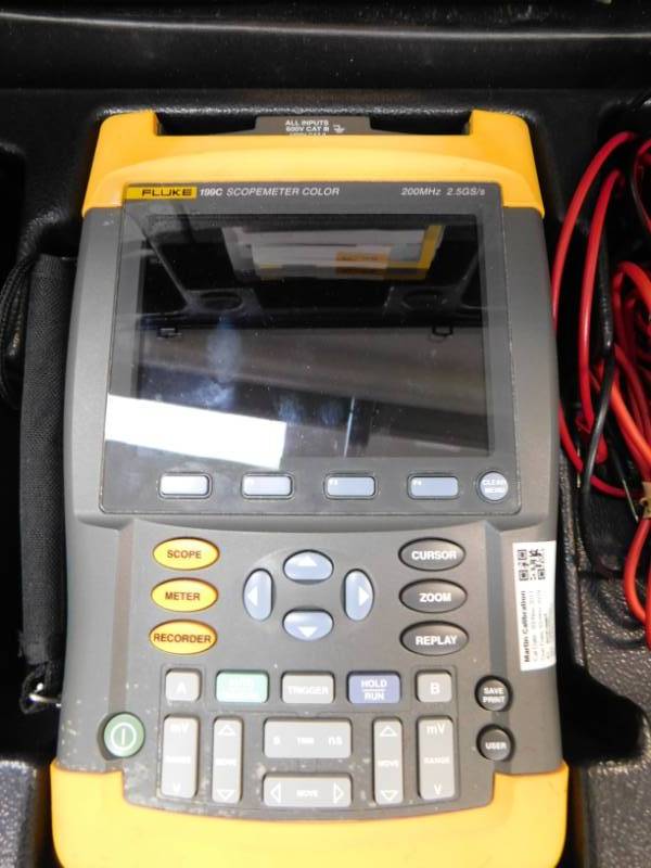 lot 67 image: Fluke Scope Meter 190BC Series