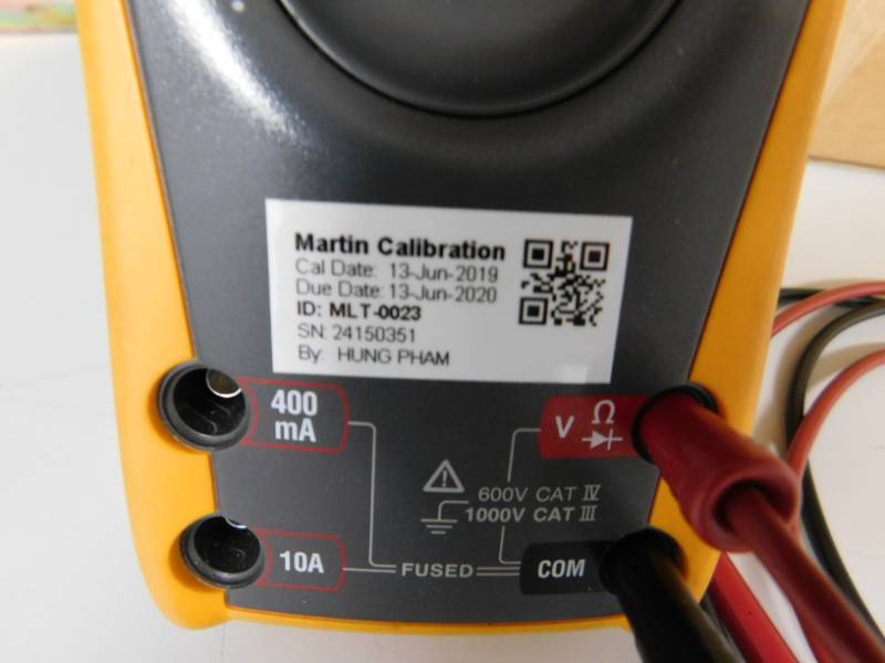 lot 69 image: Fluke 177 True RMS RMS Multimeter