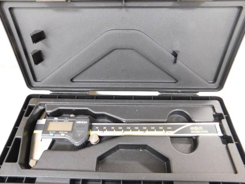 lot 74 image: Mitutoyo Absolute Calibrator