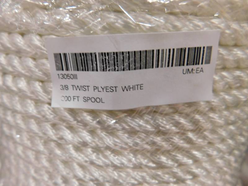 lot 92 image: White  38 Twisted Polypropylene Rope