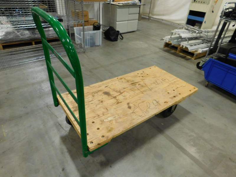 lot 121 image: Uline Rolling Utility Cart - 2 x 4