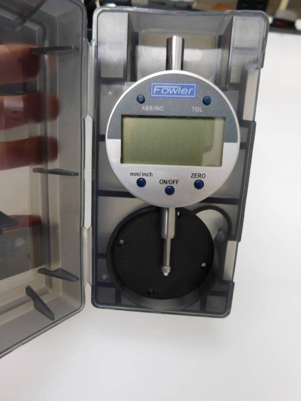 lot 172 image: Fowler Digital Indicator