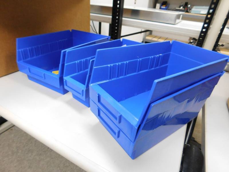 lot 194 image: NEW Plastic Storage Bins