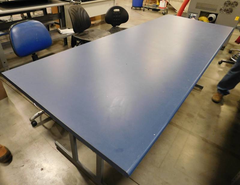 lot 205 image: Work Table & Three Tech Chairs