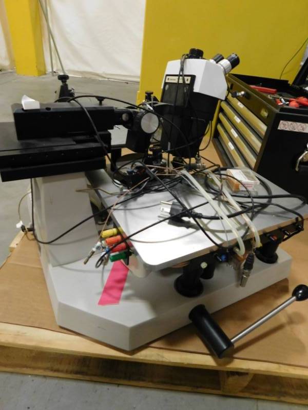 lot 245 image: Signatone Probe Station