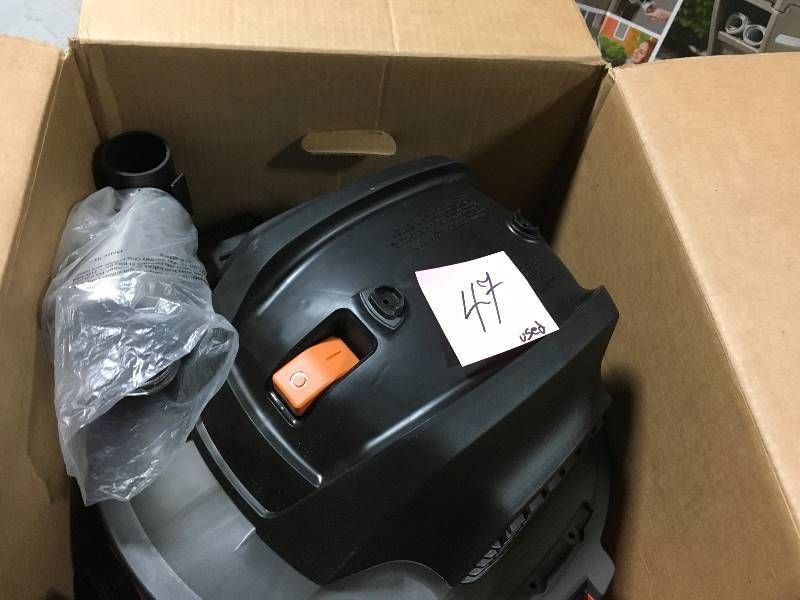 lot 47 image: 12 Gal. 5.0-Peak HP NXT WetDry Vac  USED