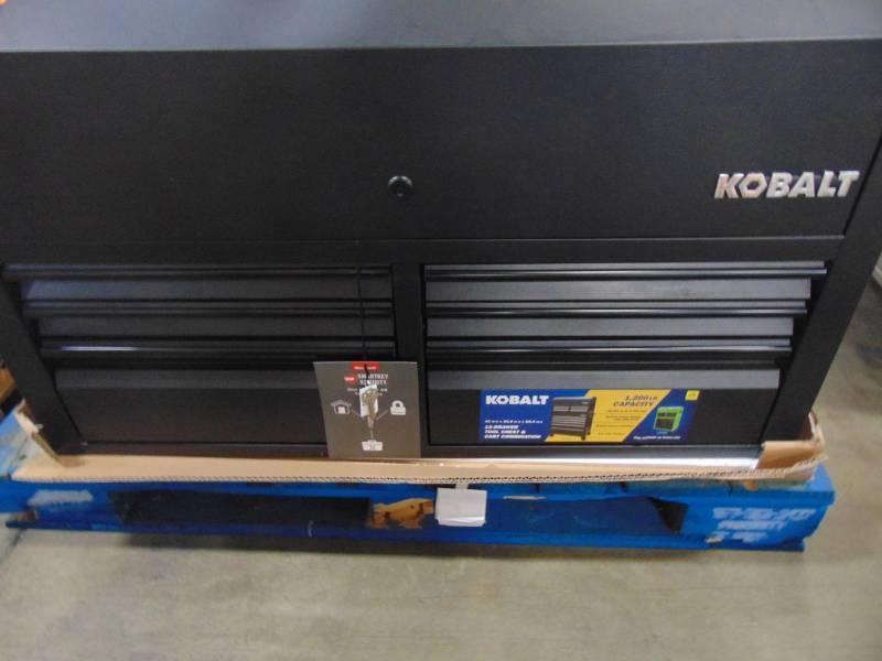 lot 27 image: Kobalt 43.6-in W x 63.4-in H 12 Ball-bearing Steel Tool Chest (TOP ONLY) SHS41P12DB