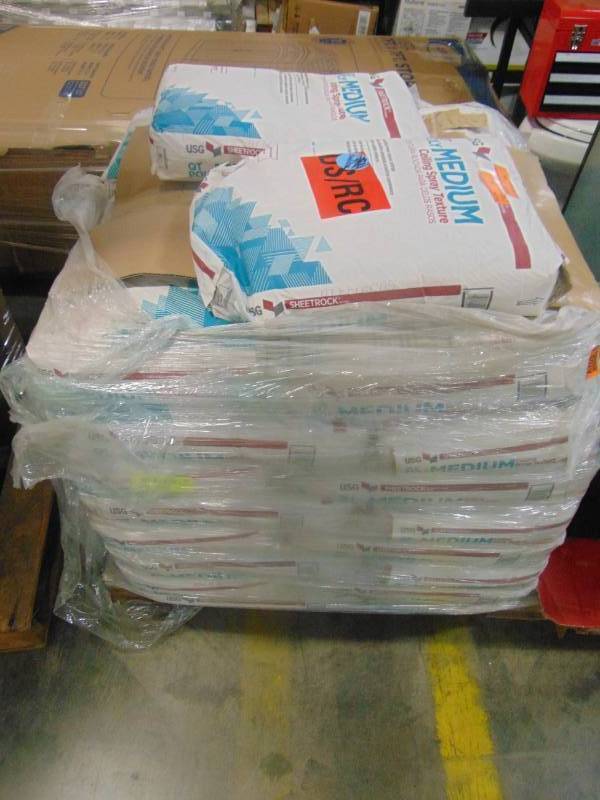 lot 18 image: Entire Pallet - Sheetrock 40 lb. QT Medium Poly Ceiling Spray Texture Bag  540795032