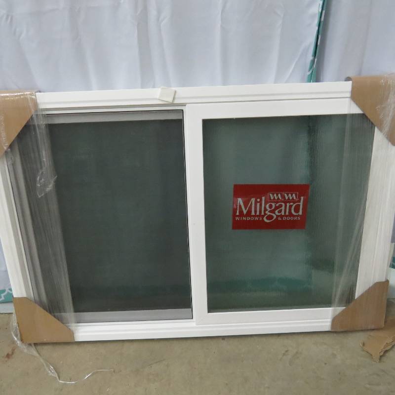 lot 95 image: Milgard - Tuscany Series Window