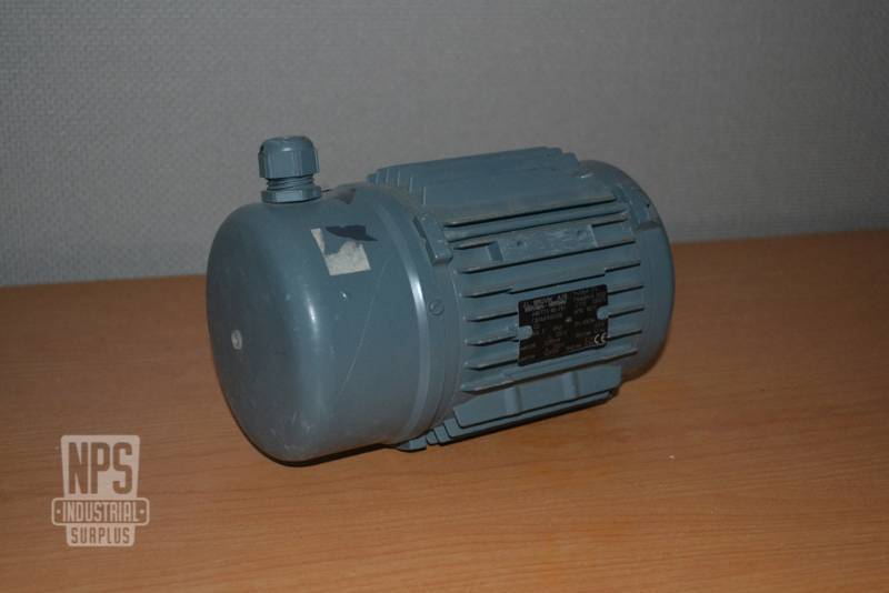 lot 11 image: NEW JL Bruvik Electric Motor 0.30 KW